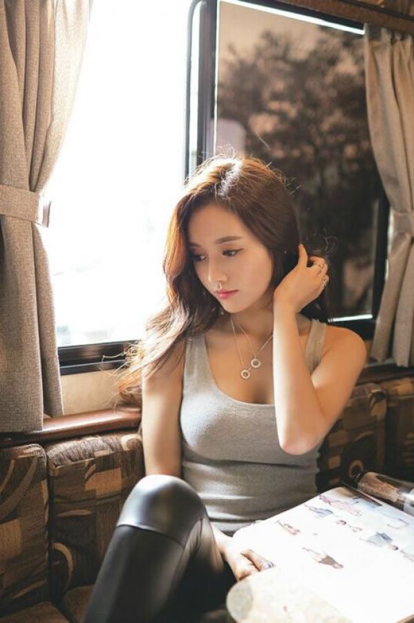 손윤주 孙允珠 孙允珠- 2014年高清黑丝诱惑福利写真第132张图片