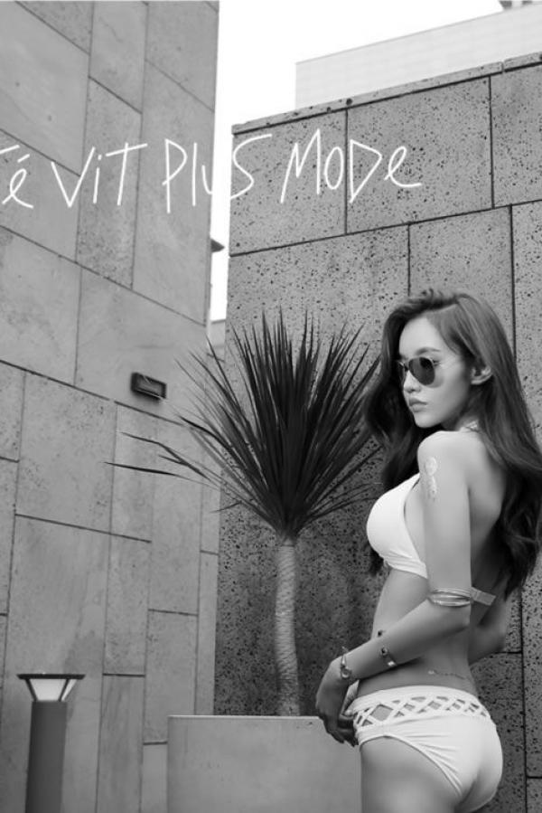 손윤주 孙允珠  孙允珠- 2015年比基尼福利写真图集第226张图片