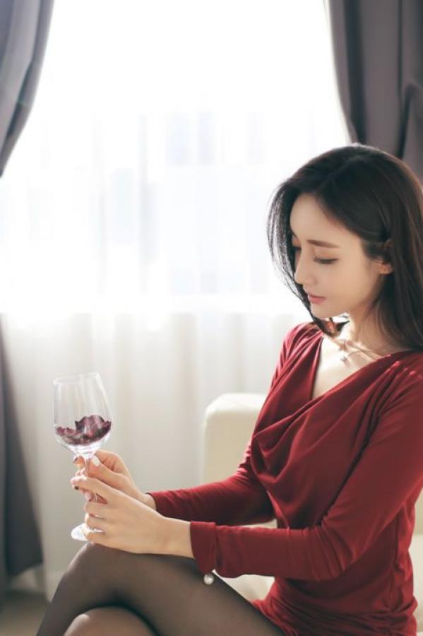 손윤주 孙允珠  孙允珠- 2016年气质女神套装美图第133张图片