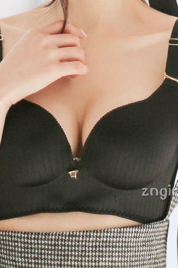 손윤주 孙允珠  韩国女神孙允珠 唯美系吊带内衣第144张图片