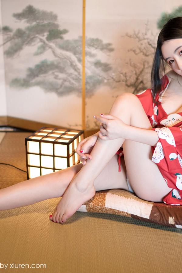 谢芷馨  谢芷馨北海道旅拍 红色和服妩媚娇艳第8张图片