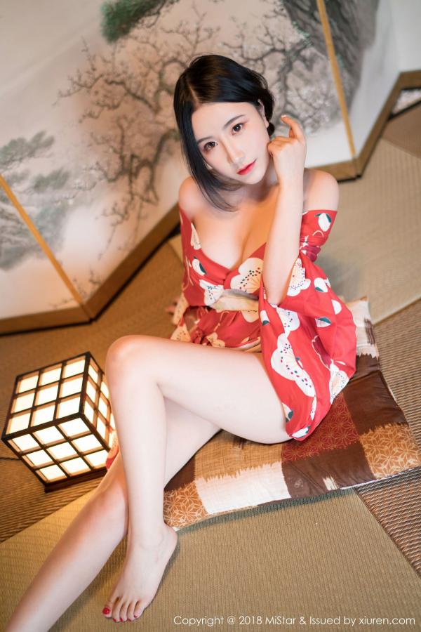 谢芷馨  谢芷馨北海道旅拍 红色和服妩媚娇艳第9张图片