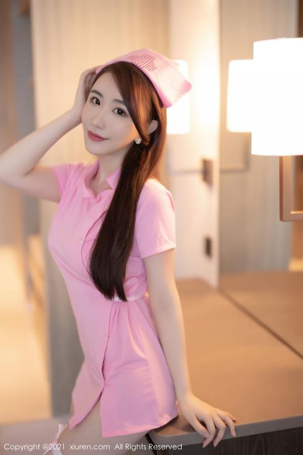 谢芷馨  粉色护士绯月樱 妩媚多姿的身段第6张图片