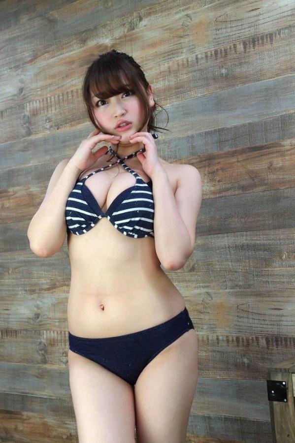 羽入悠栞  羽入悠栞 F罩杯的肉感美人第20张图片