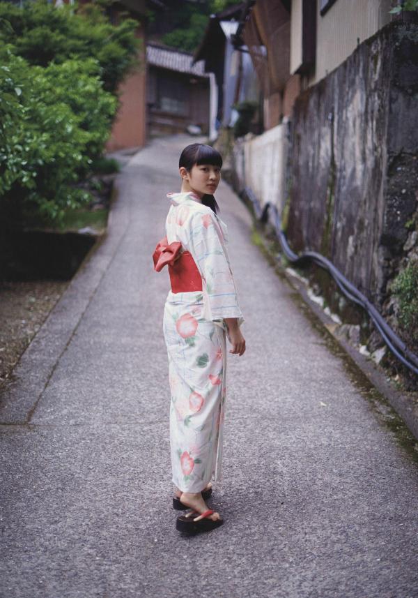 柏木ひなた 柏木日向  PB写真集_柏木ひなた《ひなた日和》清新户外少女风写真集[73P]第30张图片