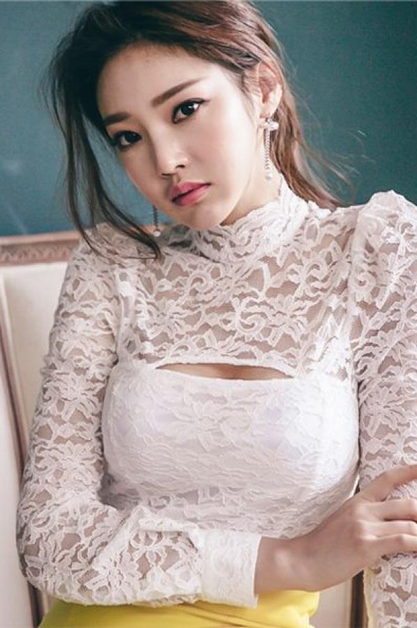 정윤 Jung Yoon  Jung Yoon- 2017年1月冷艳版高清写真第129张图片