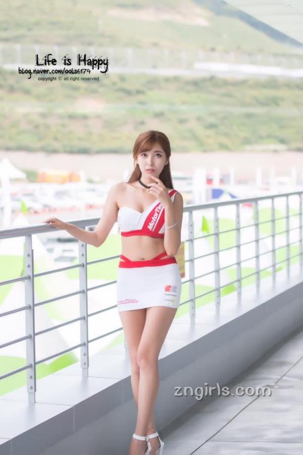 김세라 金赛拉 金赛拉(김세라) 南韩极品美胸美腿车模第21张图片