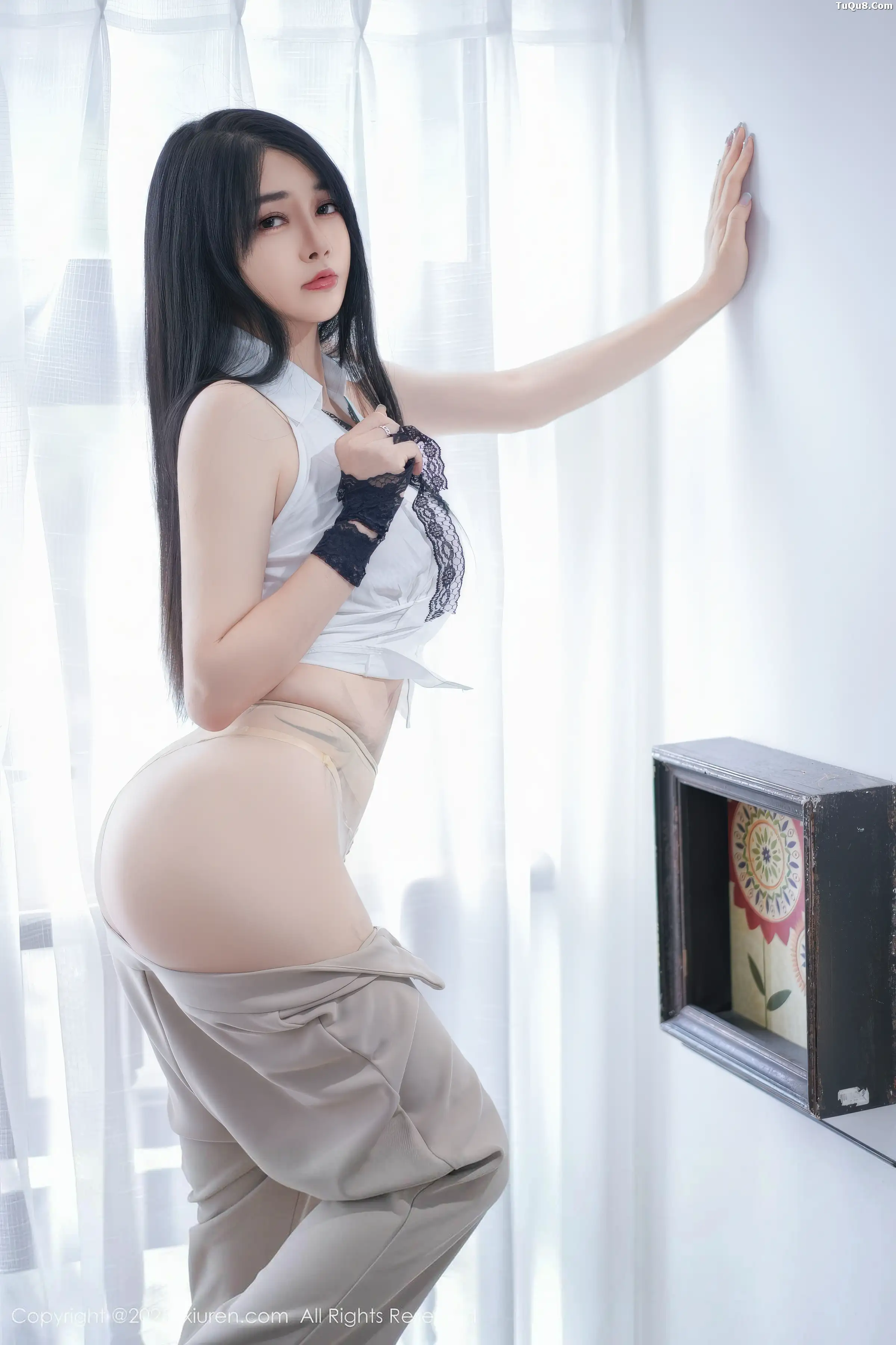 凯竹Vision 萌尤星凯竹 [XiuRen]高清写真图 2025.11.27 No.11038 凯竹法师 性感内衣第11张图片