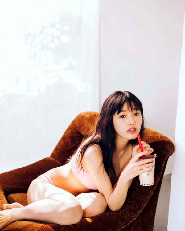 安藤咲桜 安藤咲樱  安藤咲桜 - 私を咲かせて，日系清新私房写真，湿发浴室浴缸诱惑，唯美少女内衣背影，治愈系性感女神第12张图片