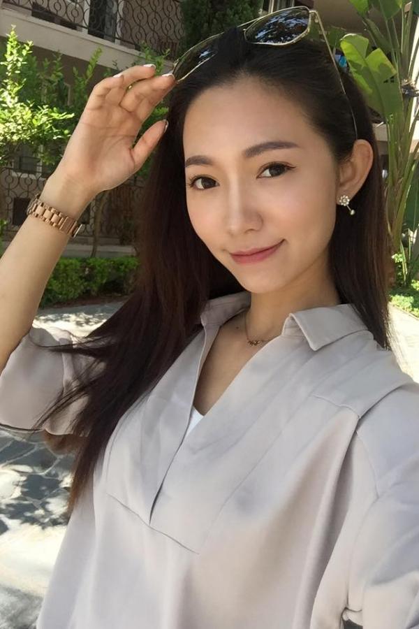 张瀞予 Jessica小予 张瀞予 网拍气质正妹有双令人称羡的美腿第17张图片