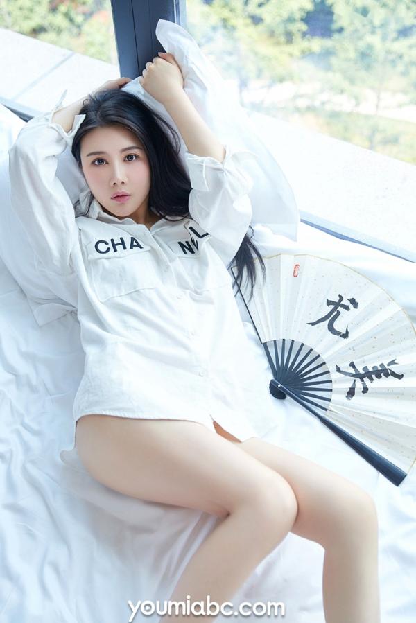 子怡   YouMi尤蜜：子怡《兔女郎密约》私房高清写真，黑丝高跟兔女郎制服诱惑，展现迷人修长美腿，尽显性感御姐魅力第5张图片