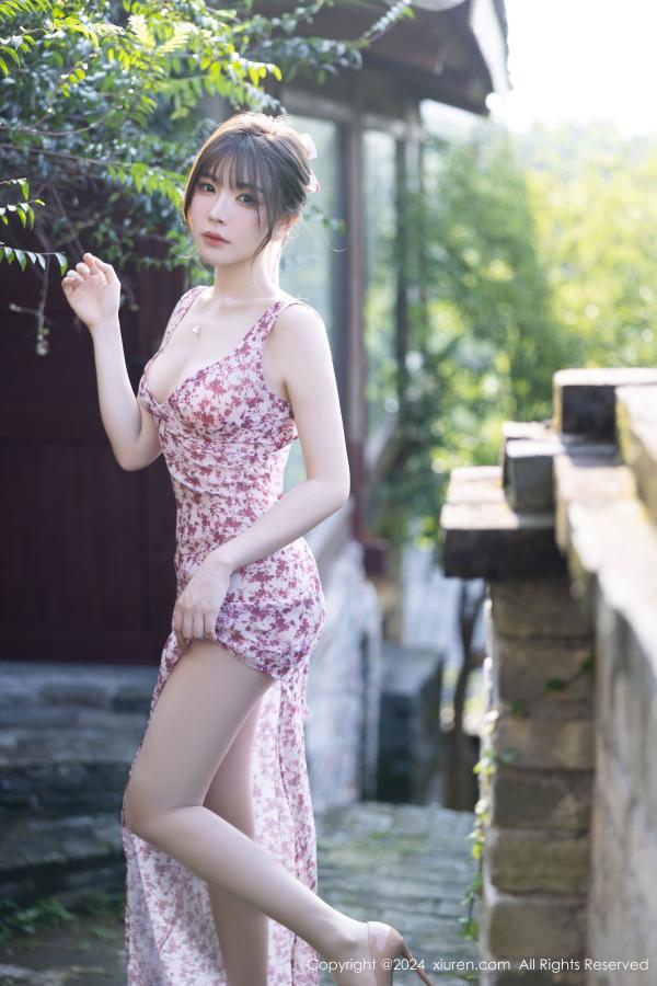 陈芝 芝芝Booty [XiuRen]高清写真图 2024.09.23 No.9195 徐莉芝Booty 美腿黑丝第17张图片