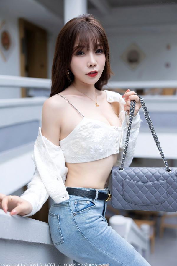 徐莉芝Booty 陈芝  XiaoYu语画界627-芝芝Booty私房写真：牛仔裤与情趣内衣的碰撞，白丝长腿诱惑尽显极致大尺度第86张图片