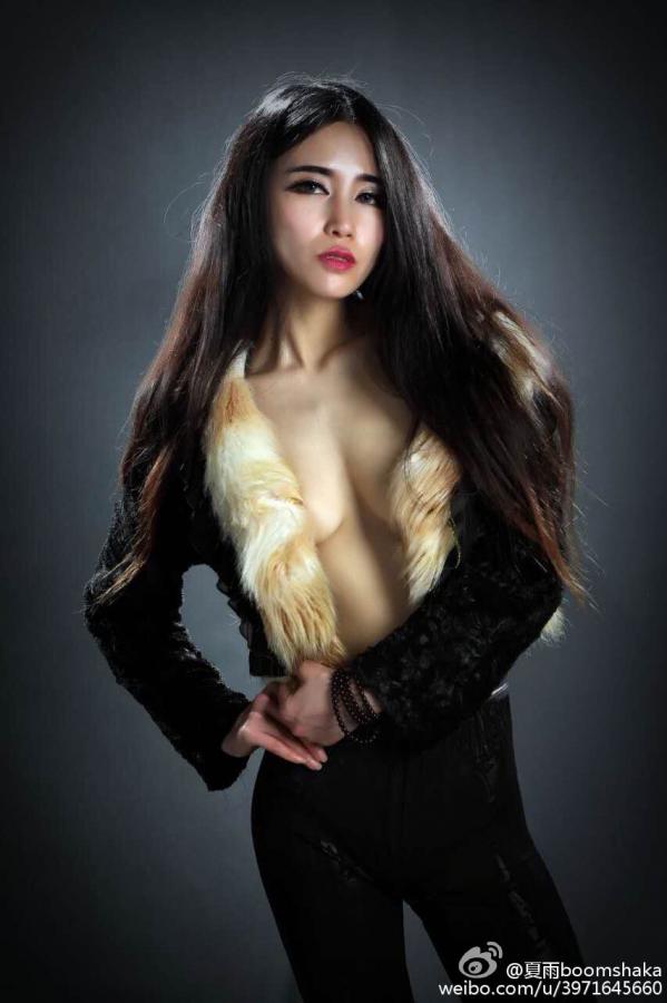 夏冠昀 夏雨 夏冠昀 来自台湾的美人showgirl第18张图片
