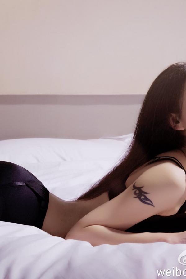 夏冠昀 夏雨 夏冠昀 来自台湾的美人showgirl第23张图片