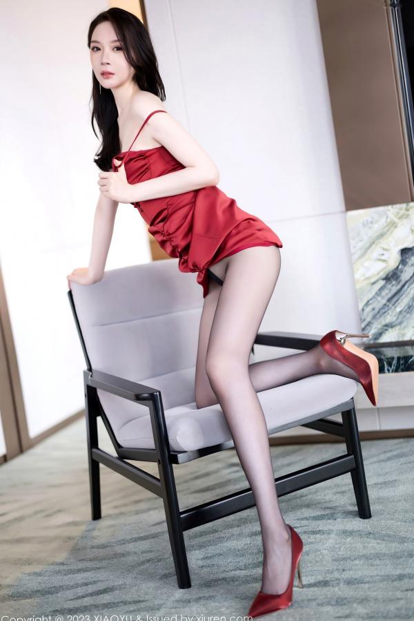 梦心玥   XiaoYu语画界-1078-梦心玥：红裙黑丝私房诱惑，极致美腿尽显性感御姐范，火辣比基尼写真大尺度呈现第20张图片