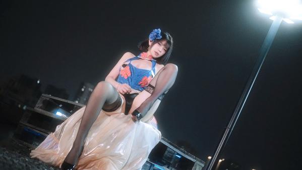 陈逸婕   Tina很妖孽呀 碧蓝航线建武cosplay 极品改良旗袍夜景大尺度私房照 [39P]第28张图片