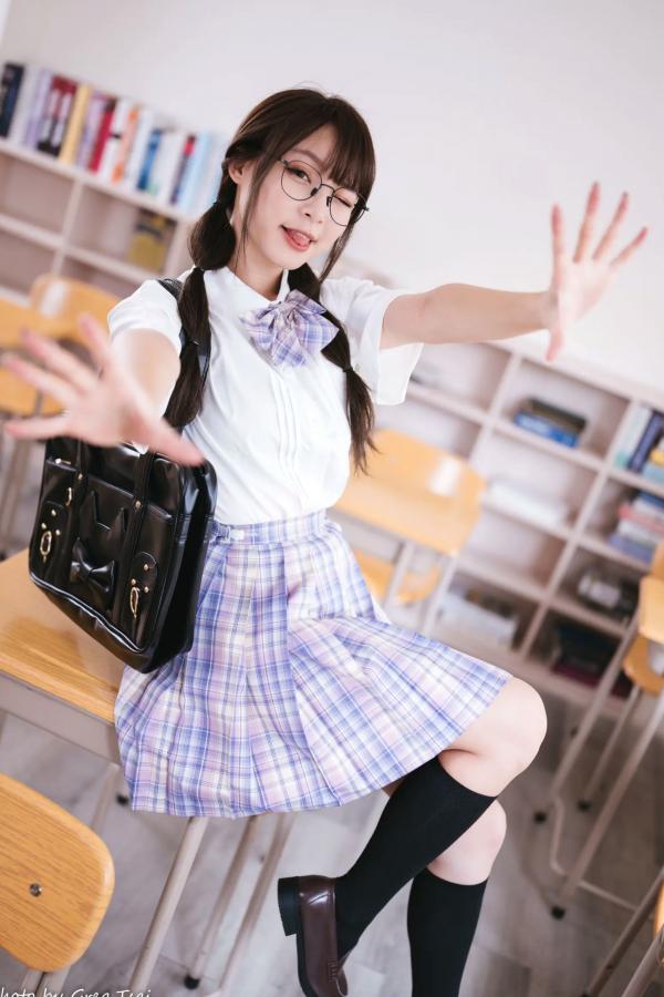 何洛沂   Ashley - 清新校园校服制服风格写真 [115P]第59张图片