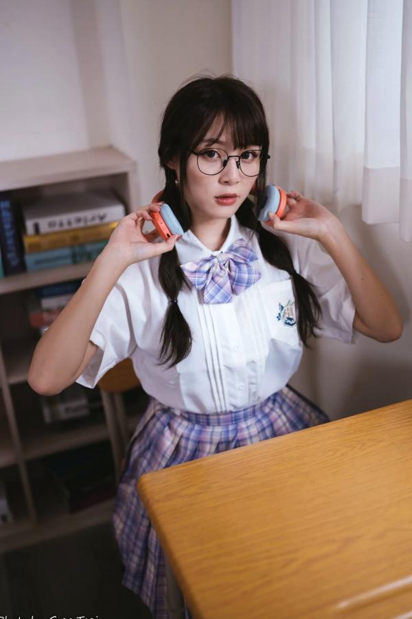 何洛沂   Ashley - 清新校园校服制服风格写真 [115P]第72张图片