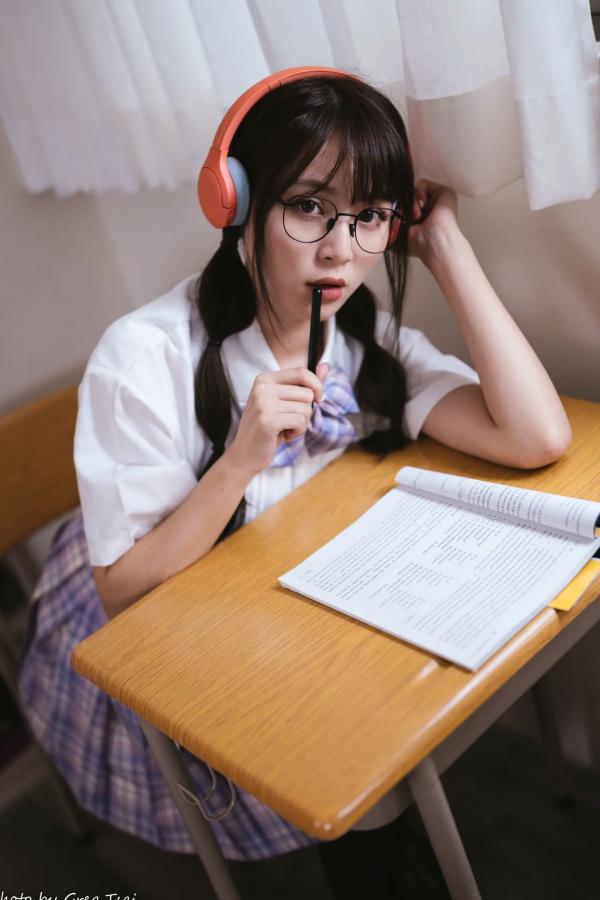 何洛沂   Ashley - 清新校园校服制服风格写真 [115P]第77张图片