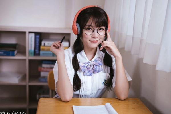 何洛沂   Ashley - 清新校园校服制服风格写真 [115P]第79张图片