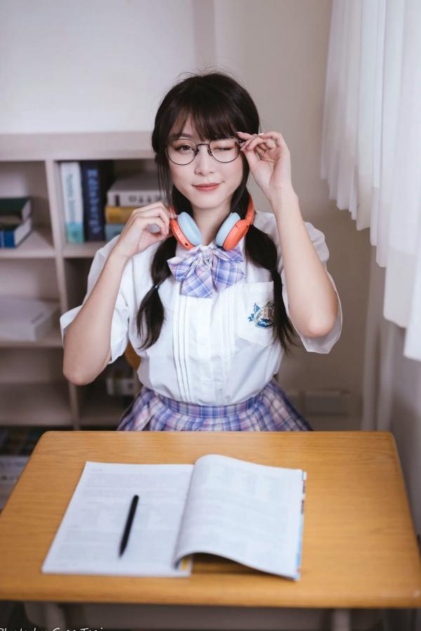 何洛沂   Ashley - 清新校园校服制服风格写真 [115P]第86张图片