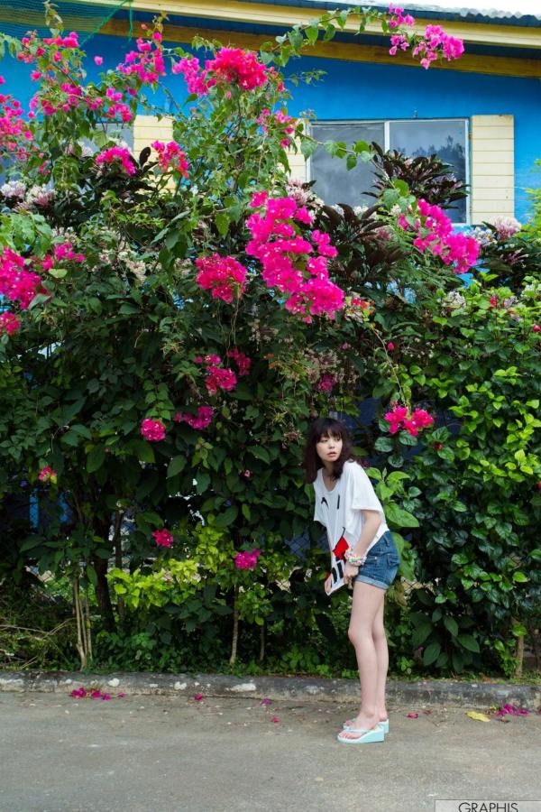凰かなめ 凰香奈芽  Graphis_凰かなめ『lovely doll』 Gals 写真集：家居私房诱惑、唯美清新与性感黑丝酒吧全套图第19张图片