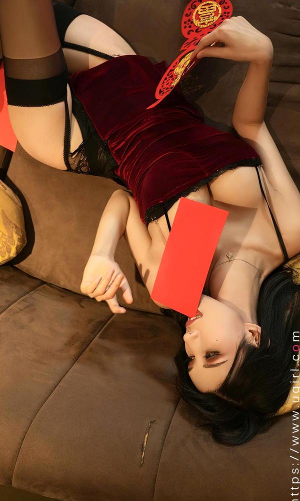 葛征 哈尼宝宝  UGirlsApp尤果圈爱尤物-2501-葛征-《福星高照》新春红丝绒裙与吊带丝袜诱惑私房大片第10张图片