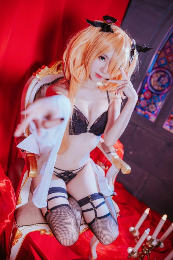 王晓丹 王辛淼  Sally-Dorasnow原神菲谢尔内衣版 – 极致私房角色扮演，黑丝蕾丝诱惑，魅惑冷艳写真第14张图片
