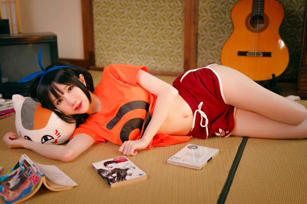 王晓丹 王辛淼  Sally-Dorasnow-Ruka-Sarashina-Summer：夏日清新私房写真，甜美兔女郎风格，黑色蕾丝内衣诱惑室内大尺度照片第17张图片