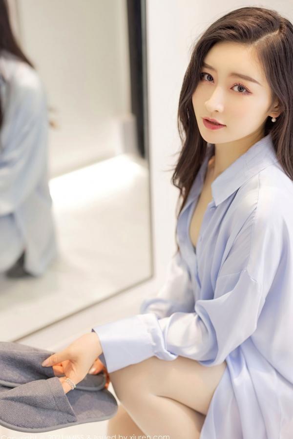 任育萱   IMiss爱蜜社-614-Vanessa-居家私房女友视角大号衬衫淡蓝内衣，清新纯欲性感治愈系写真第2张图片