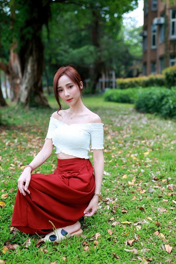 Lynne雨玄   台湾正妹_ Lynne雨玄《台大外拍》 清新唯美校园风格写真集[87P]第10张图片