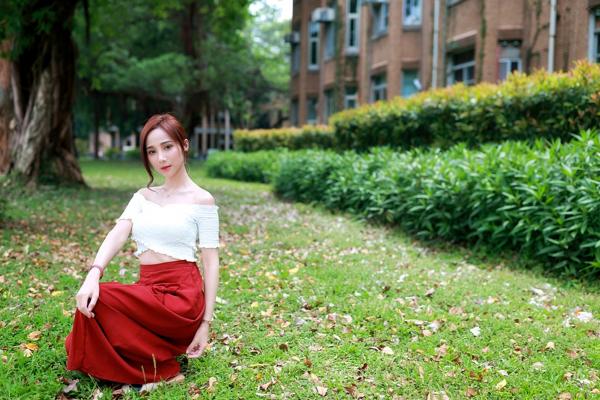 Lynne雨玄   台湾正妹_ Lynne雨玄《台大外拍》 清新唯美校园风格写真集[87P]第12张图片