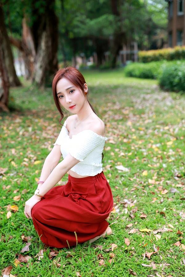 Lynne雨玄   台湾正妹_ Lynne雨玄《台大外拍》 清新唯美校园风格写真集[87P]第13张图片
