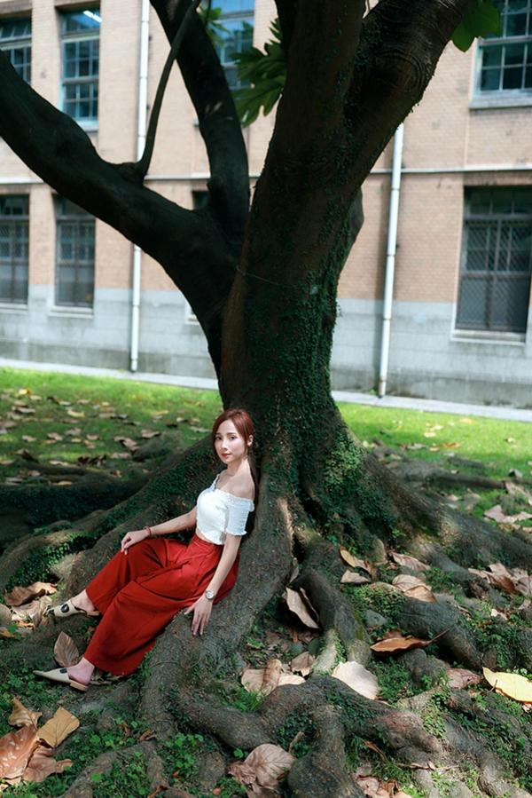 Lynne雨玄   台湾正妹_ Lynne雨玄《台大外拍》 清新唯美校园风格写真集[87P]第15张图片