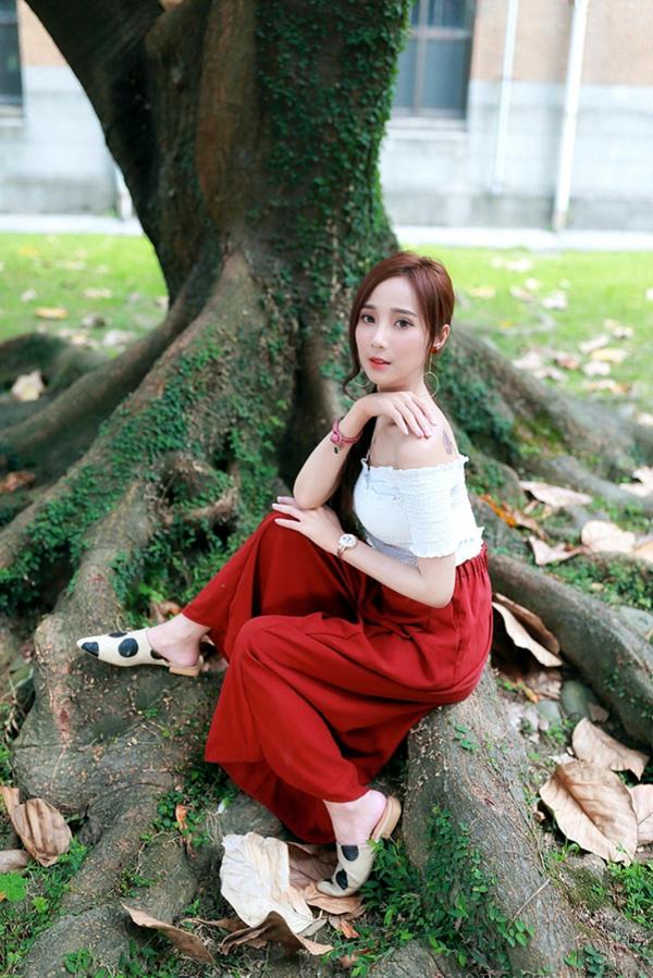 Lynne雨玄   台湾正妹_ Lynne雨玄《台大外拍》 清新唯美校园风格写真集[87P]第18张图片
