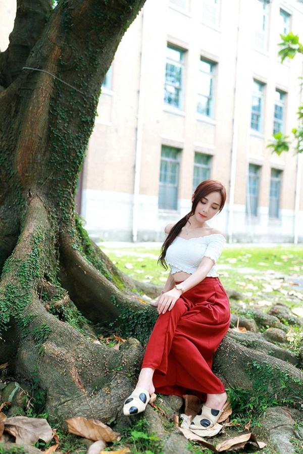 Lynne雨玄   台湾正妹_ Lynne雨玄《台大外拍》 清新唯美校园风格写真集[87P]第19张图片