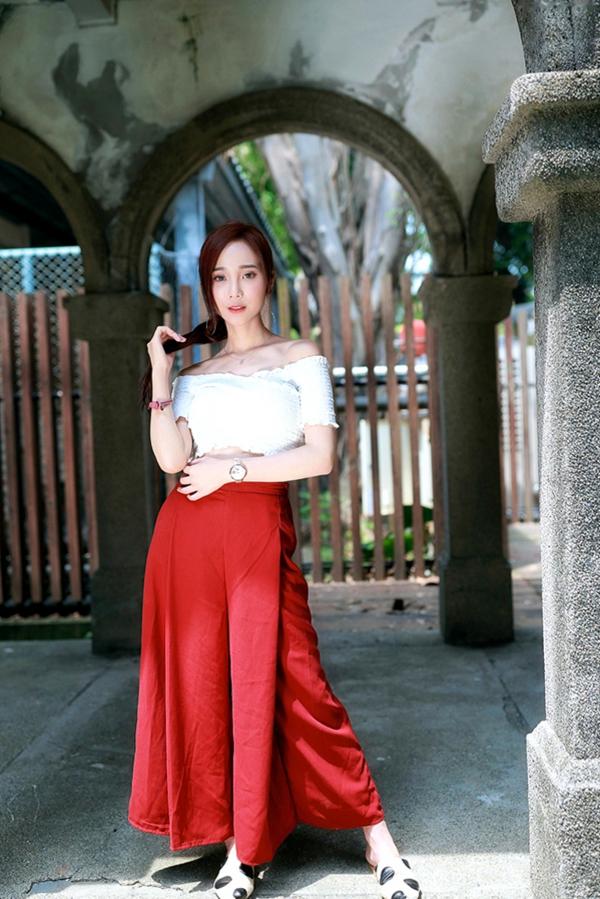 Lynne雨玄   台湾正妹_ Lynne雨玄《台大外拍》 清新唯美校园风格写真集[87P]第37张图片