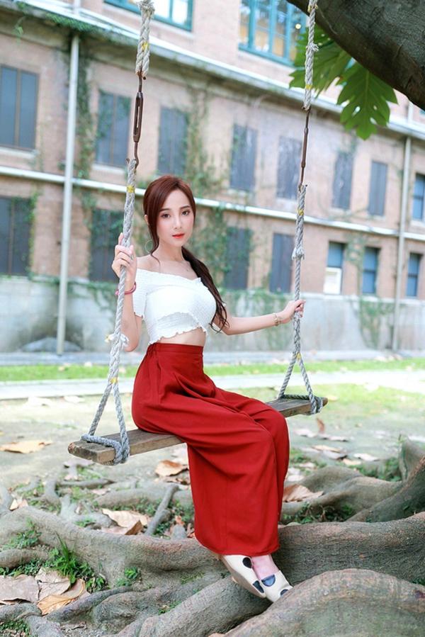 Lynne雨玄   台湾正妹_ Lynne雨玄《台大外拍》 清新唯美校园风格写真集[87P]第42张图片