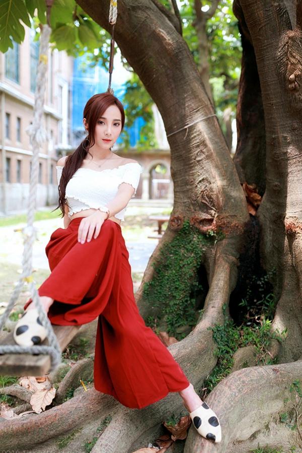 Lynne雨玄   台湾正妹_ Lynne雨玄《台大外拍》 清新唯美校园风格写真集[87P]第48张图片