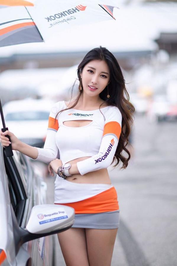 신세하 申世河 申世河(신세하)- 颜值惊艳的南韩赛车女王第27张图片