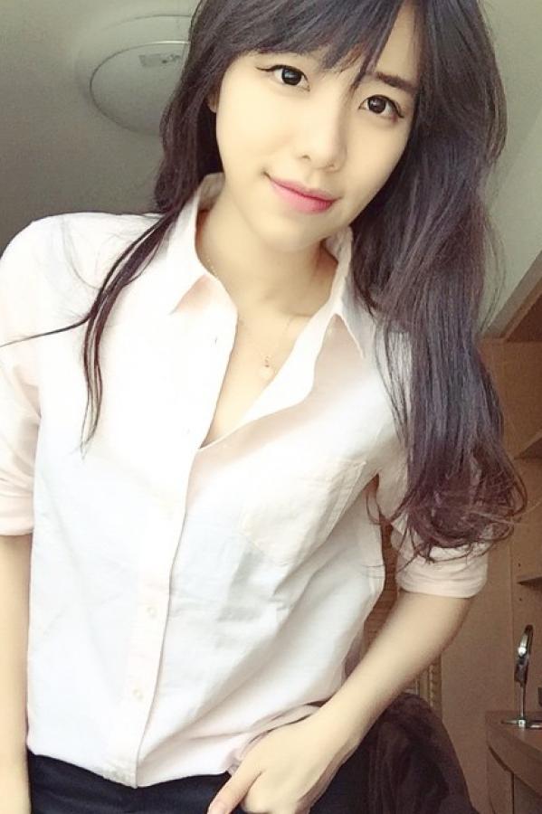 Honnie Huang  Honnie Huang- 天生丽质 清纯美丽的女友风第25张图片