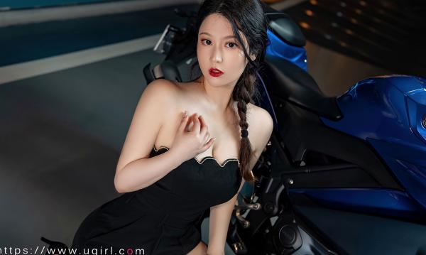 鍾晴 钟晴  UGirlsApp尤果圈爱尤物-2661-钟晴-《想牵你的手》机车女神，黑色短裙御姐，冷艳诱惑，车库街拍写真第30张图片