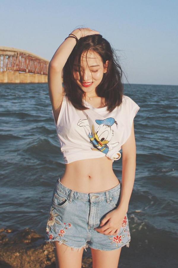 Suyuyuyu 苏玉 Suyuyuyu- 清纯可爱的南京美女第16张图片