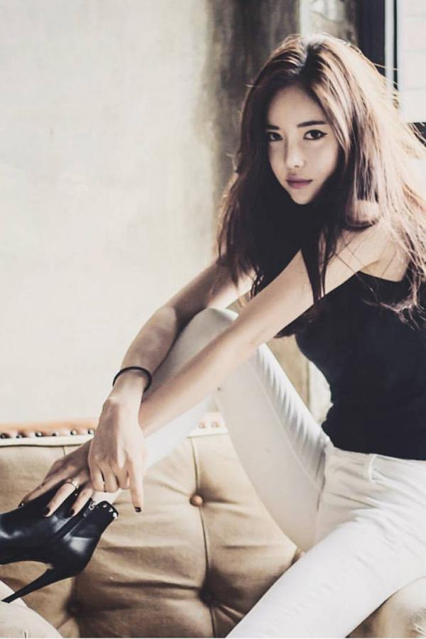 반서진 潘南奎 Ban Seo Jin- 南韩超正美腿模特儿第30张图片
