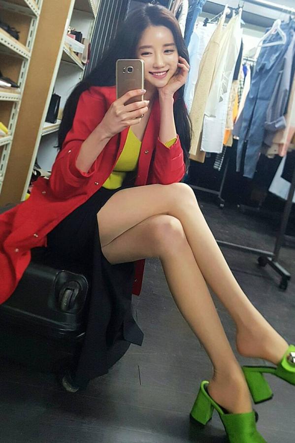 반서진 潘南奎 Ban Seo Jin- 南韩超正美腿模特儿第44张图片
