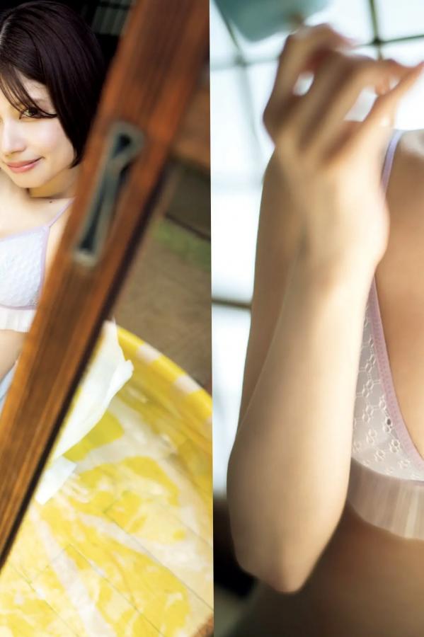鹿目凛  鹿目凛《過ぎ去る夏に》日系家居比基尼清新性感写真第9张图片