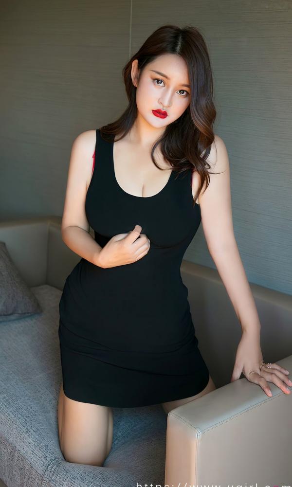 Jona   UGirlsApp尤果圈爱尤物-2813-Jona-《夏日流火》-黑色紧身吊带装室内私房写真-2024.03第16张图片
