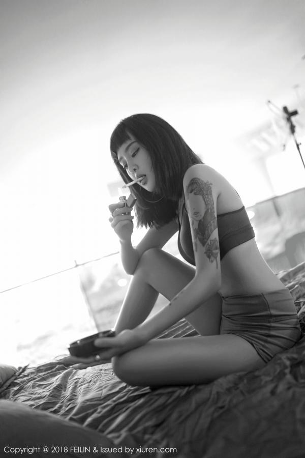 赵艺璇Yvette  模特赵艺璇Yvette 香烟纹身黑白风格第15张图片