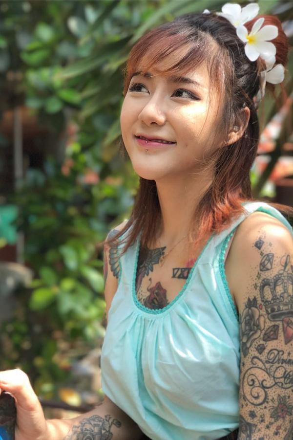 Punyaphat Pongsub  Punyaphat Pongsub- 泰国刺青正妹非主流美图第17张图片